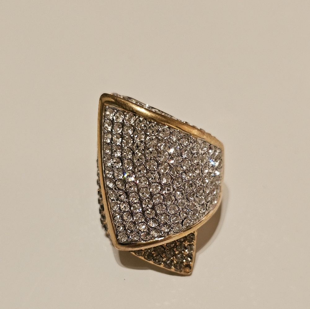 Fashion Cocktail diamond ring